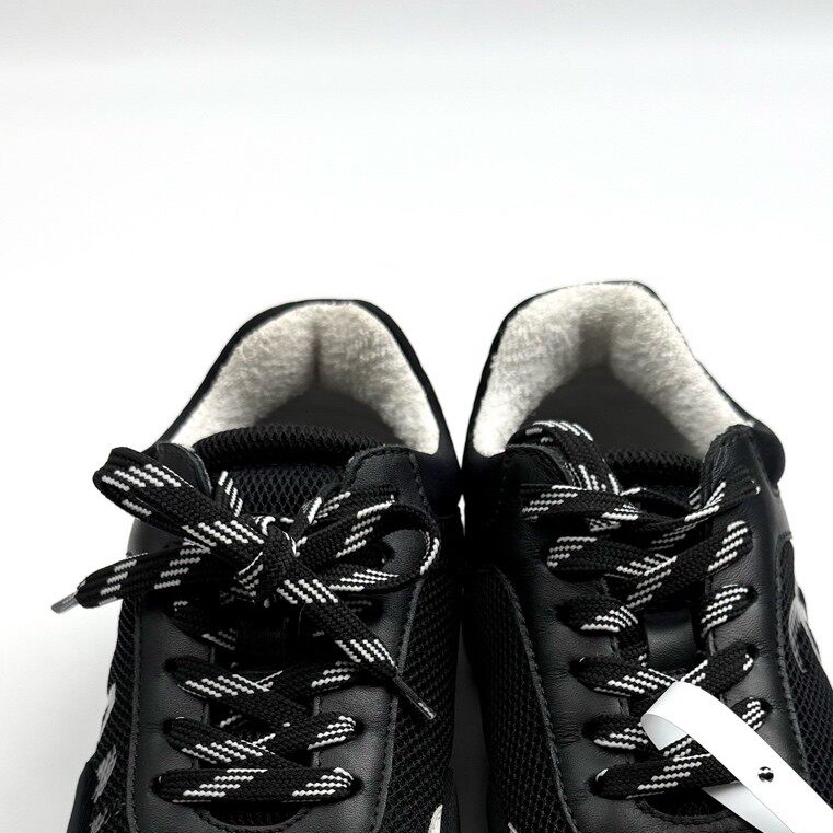 香奈兒Chanel 黑色經典運動鞋 35碼 無附件成色非常好-6