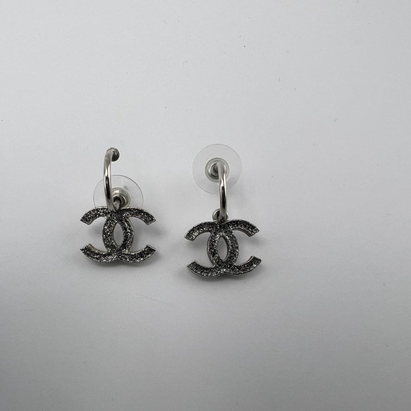 Chanel 雙 C 滿鑽耳鉤耳環-2