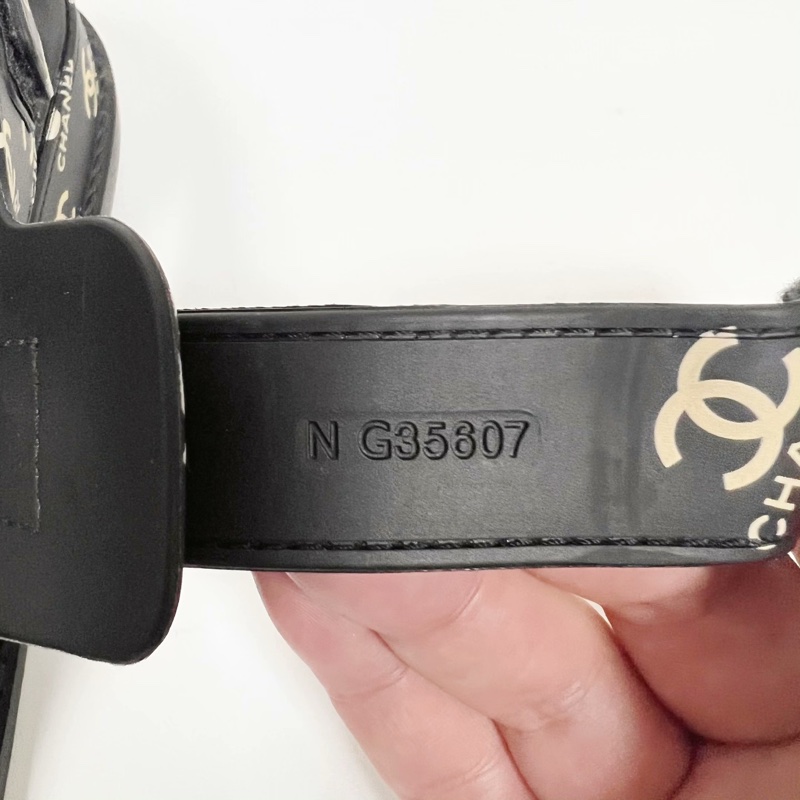 99新 Chanel香奈兒 38碼 黑色滿印涼鞋 無附件-4