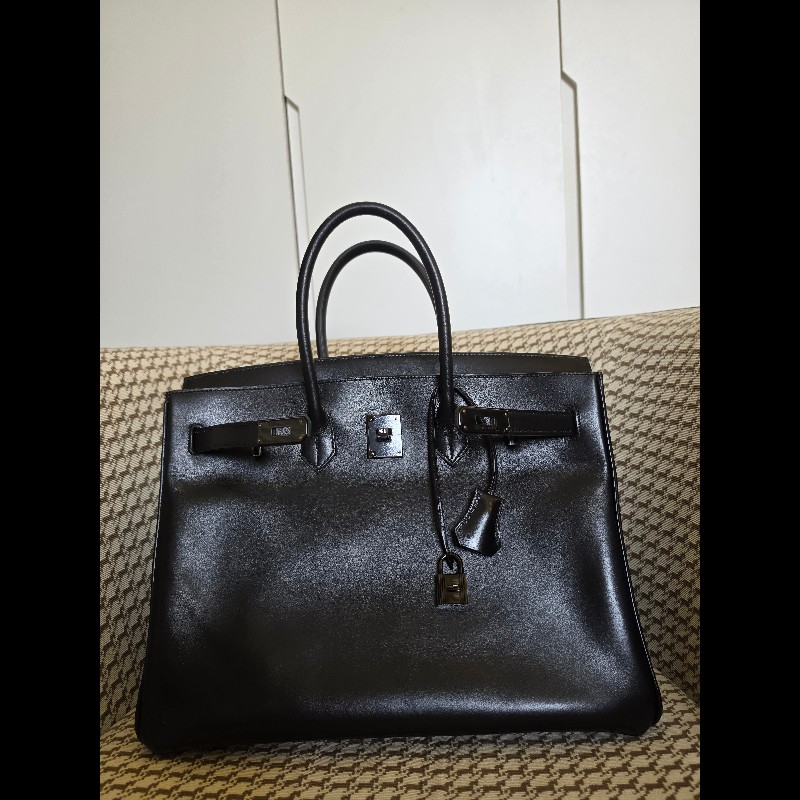 【私藏釋出】
Hermès Birkin 35 So Black:
光影絕跡處的資產座-3