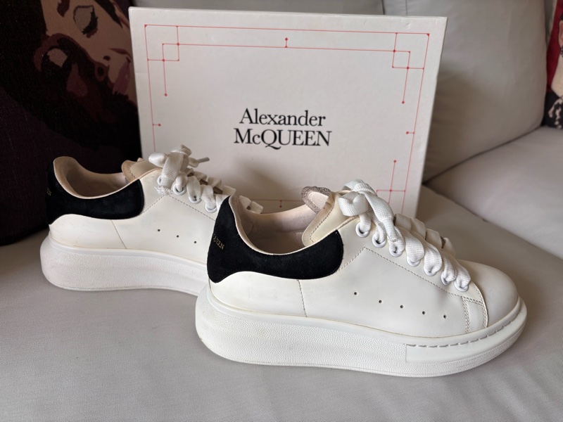 Alexander McQueen 【ALEXANDER MCQUEEN】MCQ 麥昆 運動鞋 休閒鞋 厚底鞋 白色黑尾 37-3