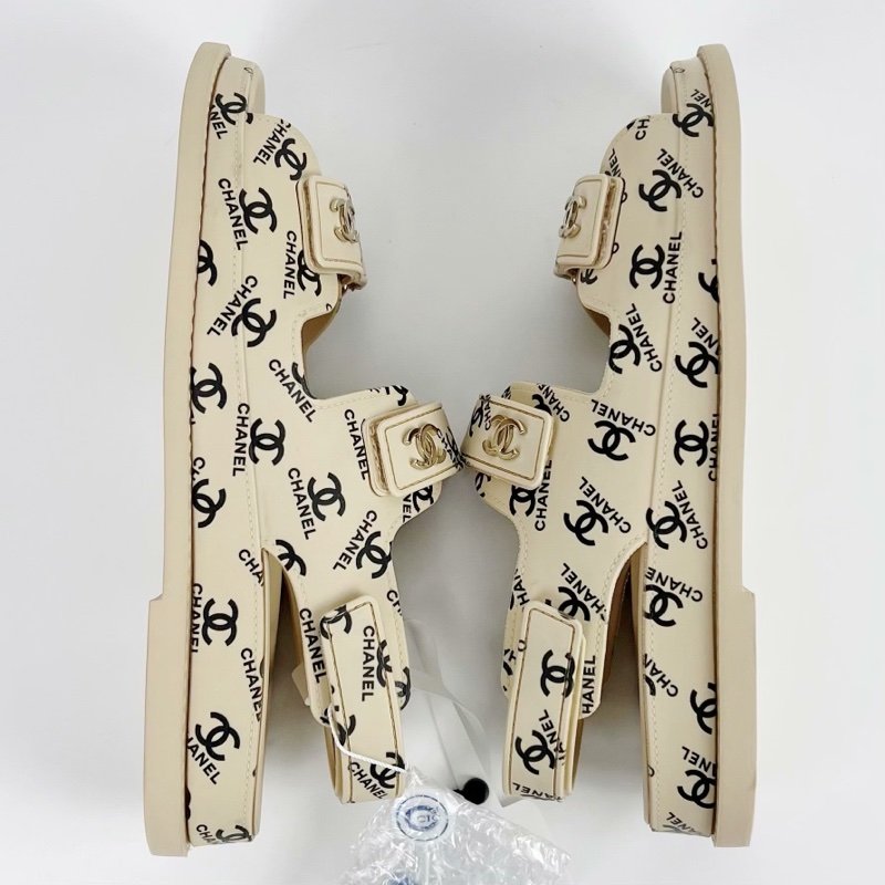 99新香奈兒Chanel 魔術貼滿印logo涼鞋 尺碼39碼 無附件-2