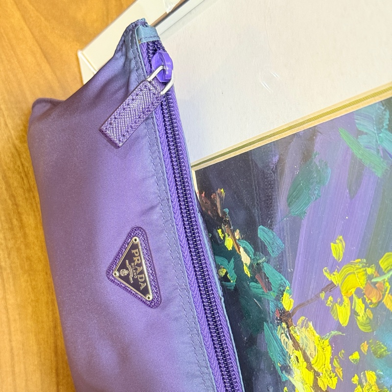 未使用閒置品💜經典尼龍Prada萬用收納包 內膽包 手機護照可放 化妝包-5