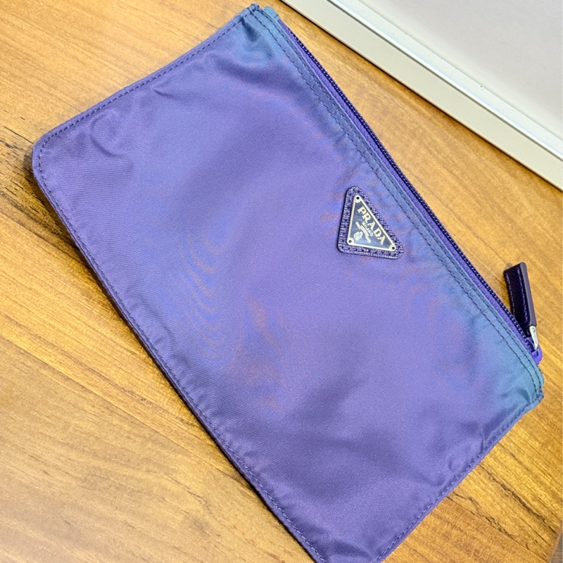 未使用閒置品💜經典尼龍Prada萬用收納包 內膽包 手機護照可放 化妝包-35