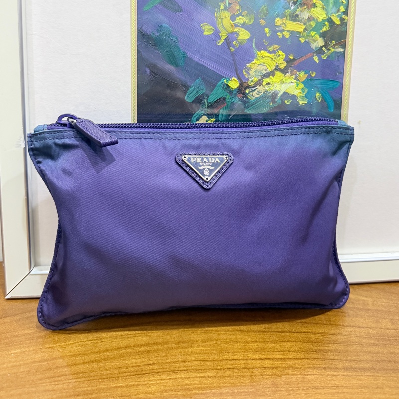 未使用閒置品💜經典尼龍Prada萬用收納包 內膽包 手機護照可放 化妝包-37