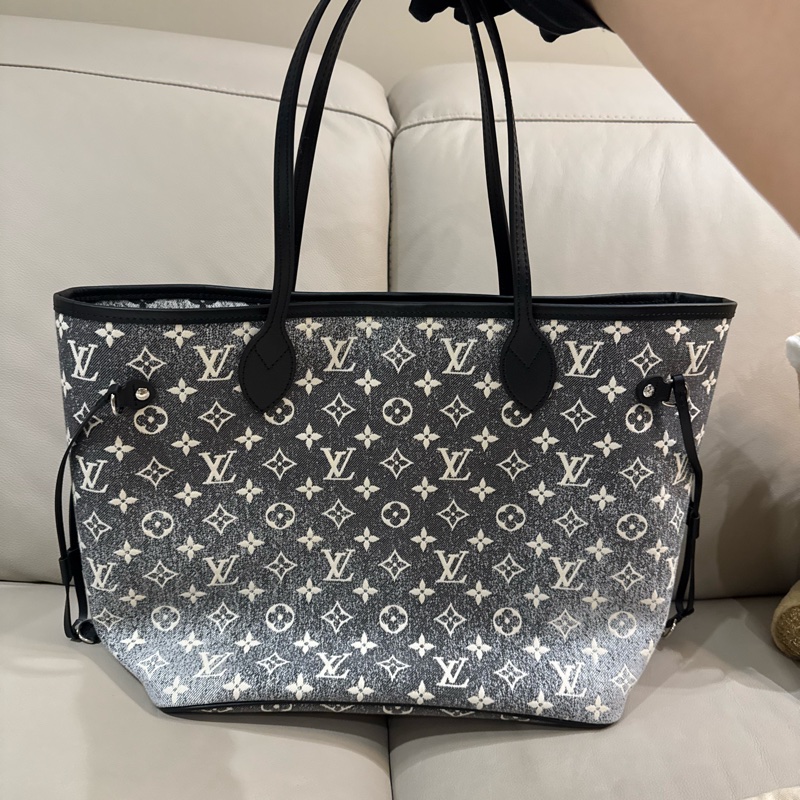 LV 路易威登 牛仔刷色Neverfull tote bag MM 托特包/黑色單寧牛仔布/特殊款/全新閒置美品-3