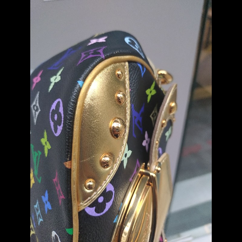 LV 黑彩金釦肩側包-16