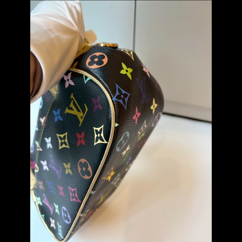 LV 黑彩金釦肩側包-19