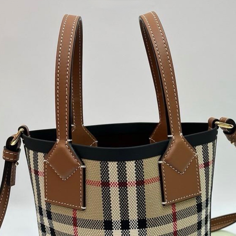 Burberry London ( Brown )-2