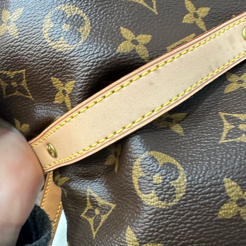 LV M42256 老花金釦雙層馬鞍包 斜背包-36