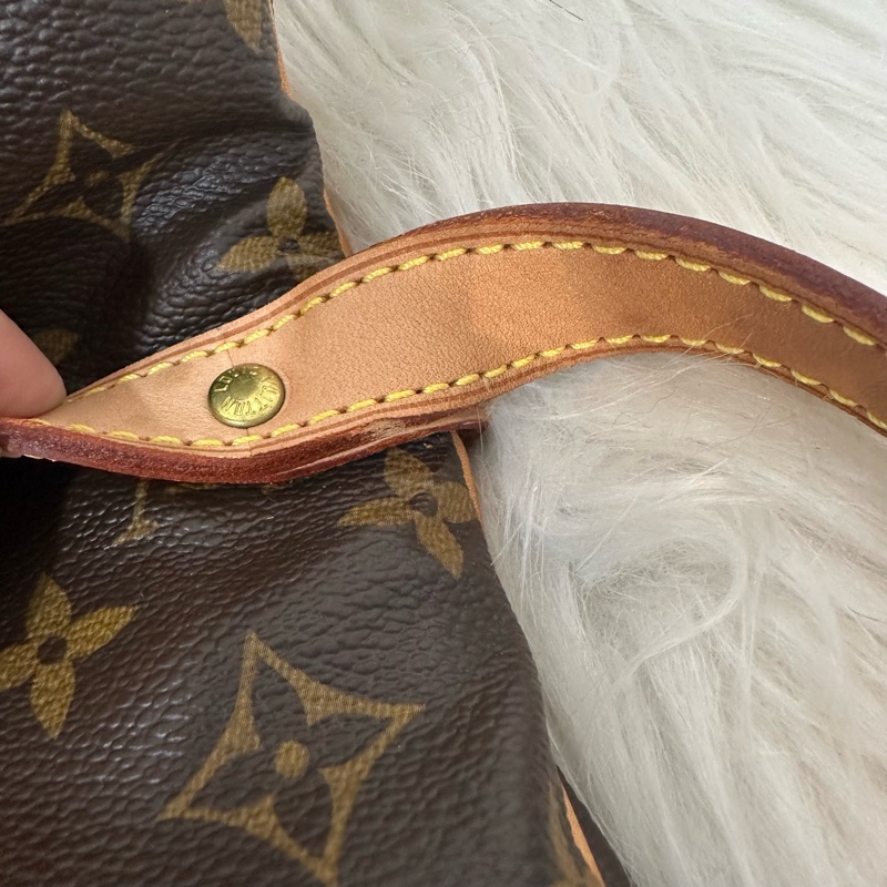 LV M42256 老花金釦雙層馬鞍包 斜背包-42