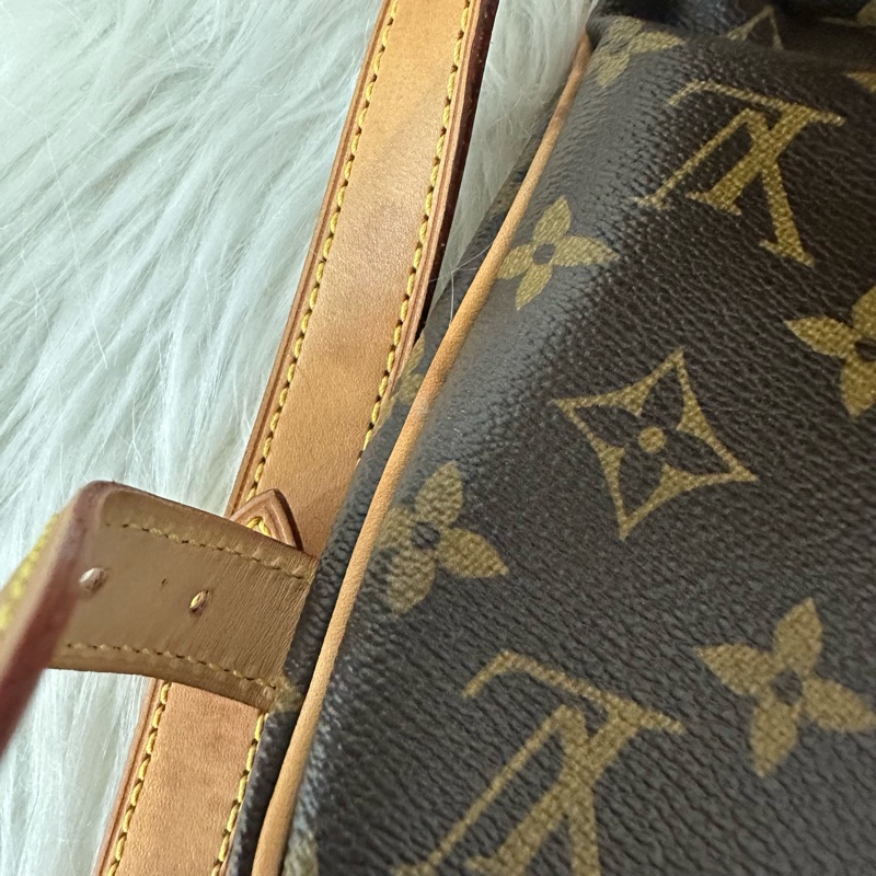 LV M42256 老花金釦雙層馬鞍包 斜背包-52