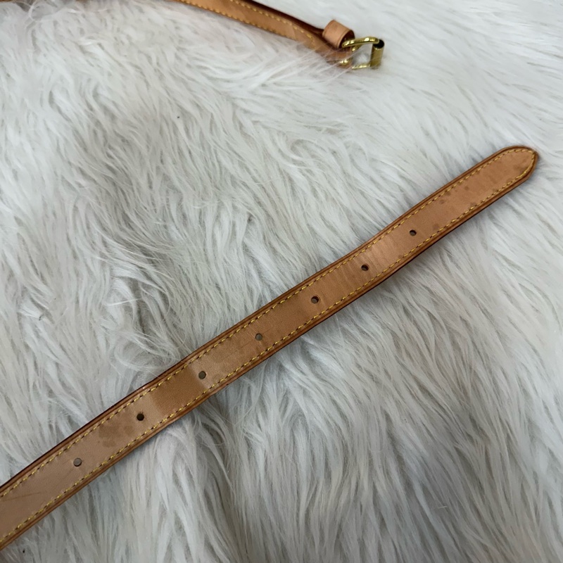 LV M42256 老花金釦雙層馬鞍包 斜背包-94