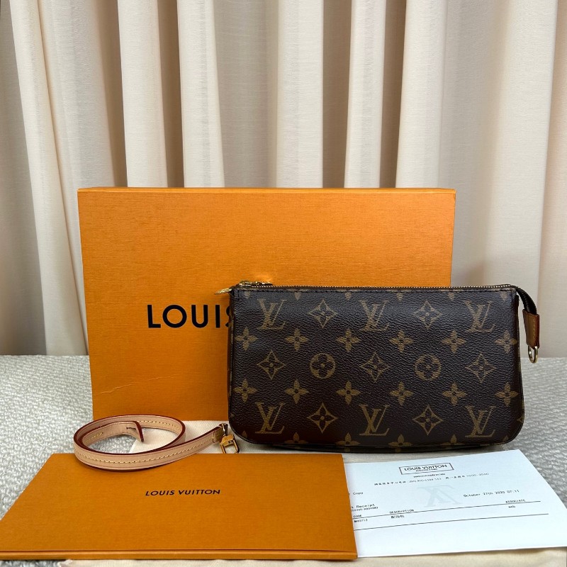 LV路易威登老花大麻將包腋下包 經典時尚 老花圖案永不過時 肩背手提皆可 輕鬆搭配各種風格-0