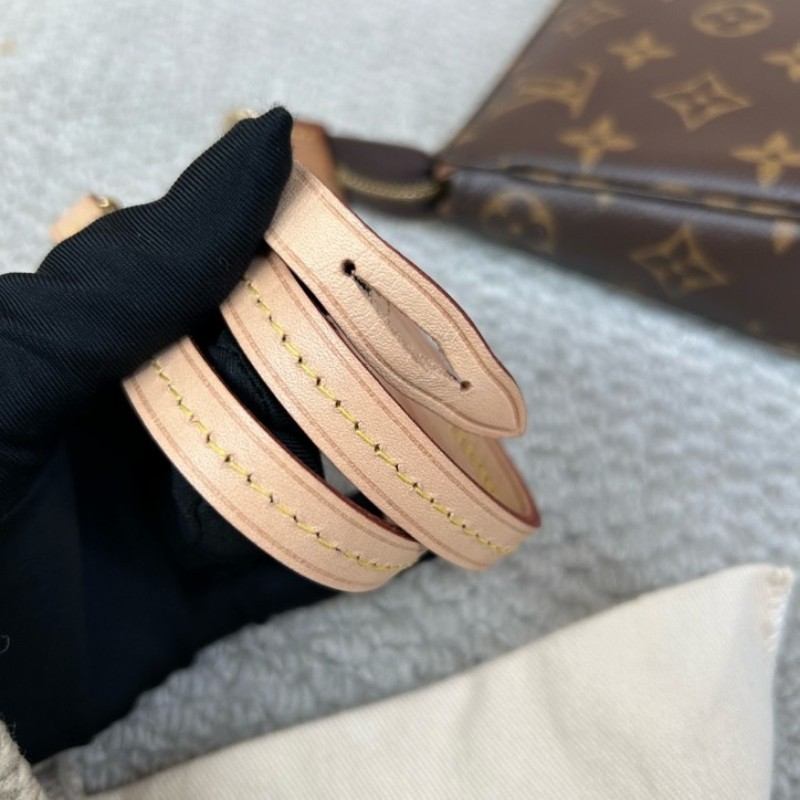 LV路易威登老花大麻將包腋下包 經典時尚 老花圖案永不過時 肩背手提皆可 輕鬆搭配各種風格-14