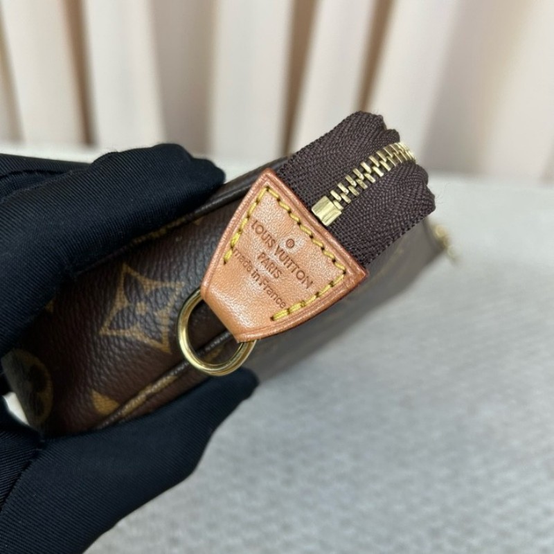 LV路易威登老花大麻將包腋下包 經典時尚 老花圖案永不過時 肩背手提皆可 輕鬆搭配各種風格-20