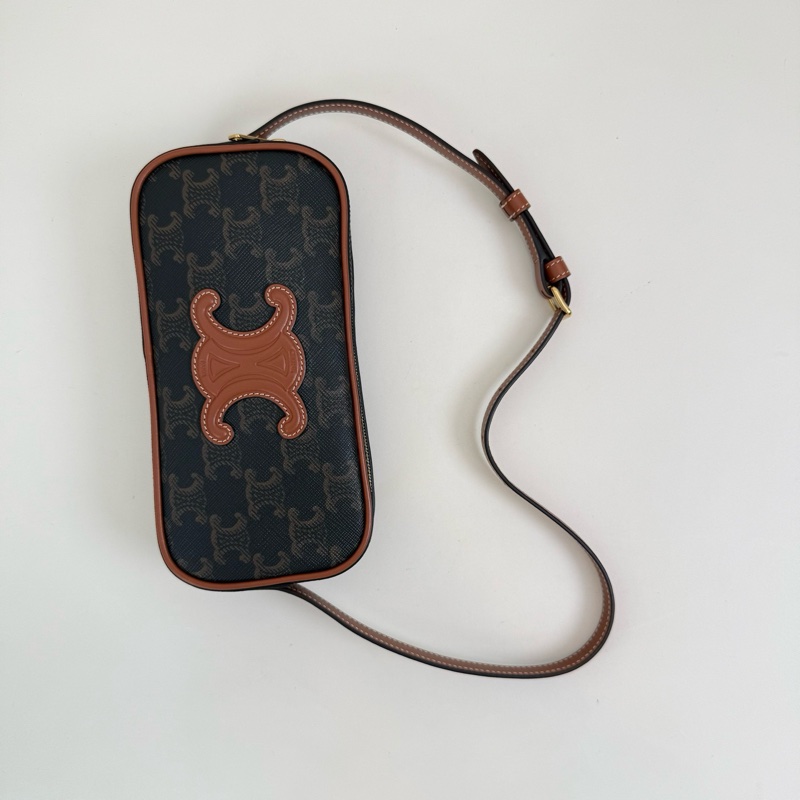 賽琳/Celine 深棕色標誌印花迷你單肩包 金扣 尺寸:19*10*3cm-2