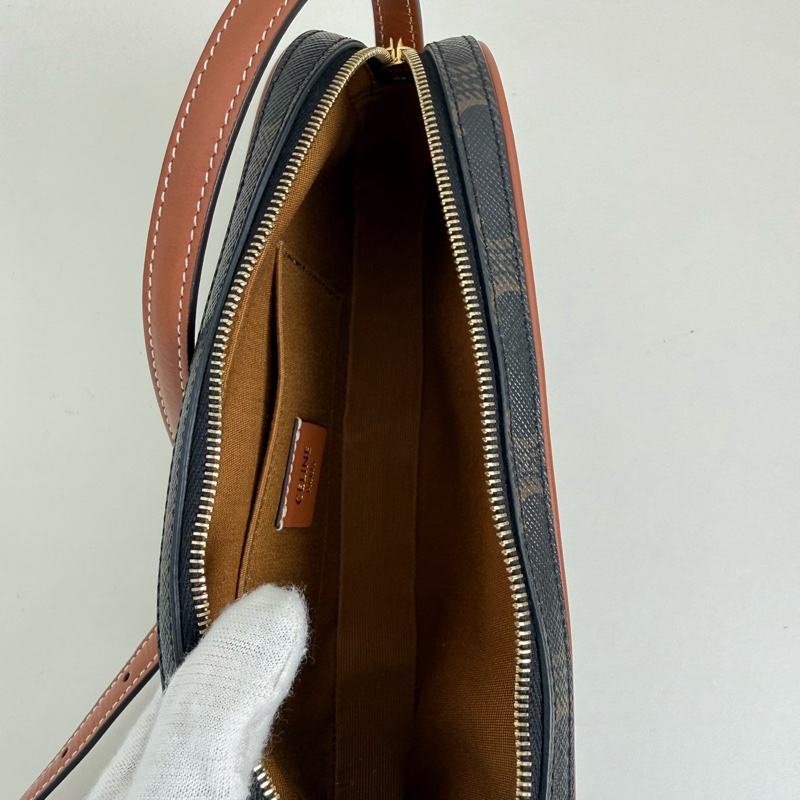 賽琳/Celine 深棕色標誌印花迷你單肩包 金扣 尺寸:19*10*3cm-8