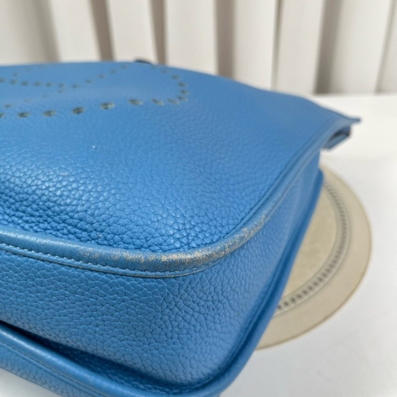 wwh bj HERMES愛馬仕 框R刻 牛仔藍Evelyne伊芙琳29 經典款 皮質細膩 五金亮澤 銀扣 肩帶可調節 可單肩可斜挎-10