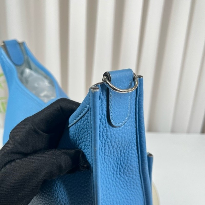 wwh bj HERMES愛馬仕 框R刻 牛仔藍Evelyne伊芙琳29 經典款 皮質細膩 五金亮澤 銀扣 肩帶可調節 可單肩可斜挎-21