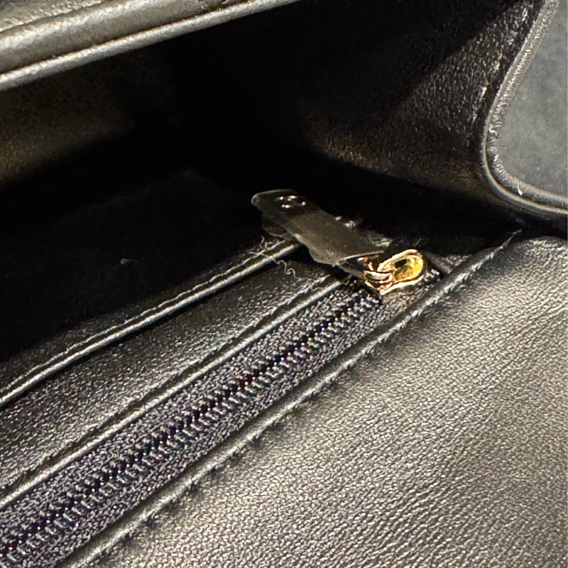 chanel黑羊皮coco handle20-24