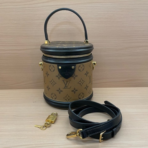 NO：C58  lv路易威登 Cannes焦糖老花发财桶 牛皮 中號  芯片款 手提单肩斜挎包 有塵袋 無盒子