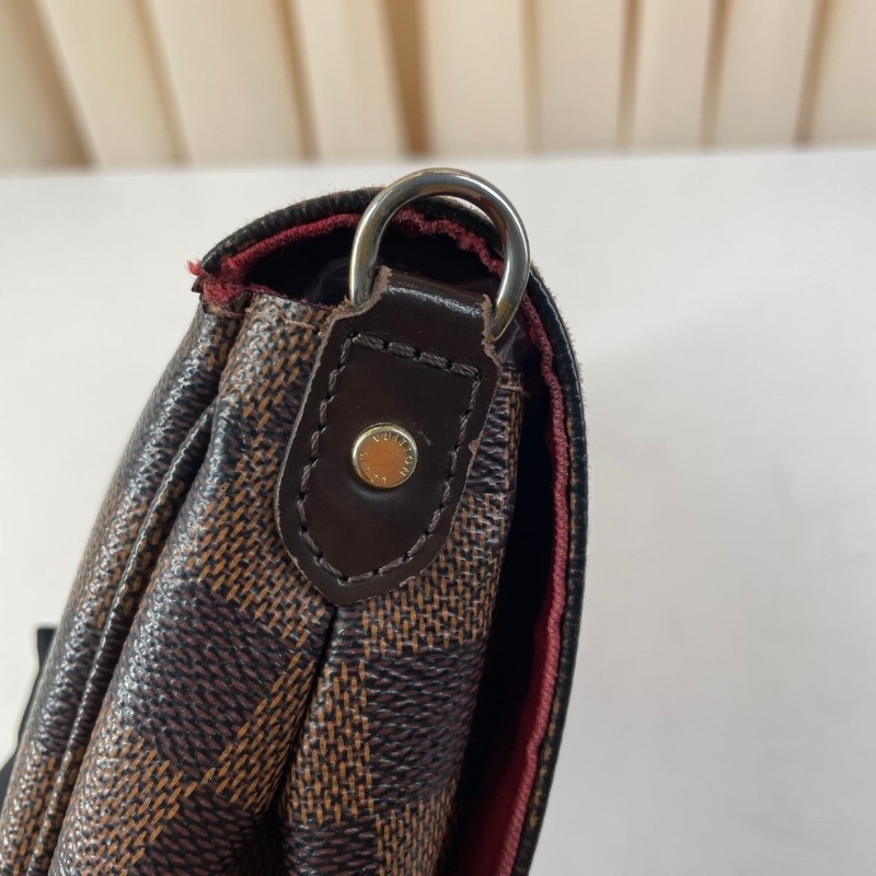 LV路易威登棕棋盤單肩腋下斜挎包 實用性高 搭配清冷風的棋盤格 知性而自我-17