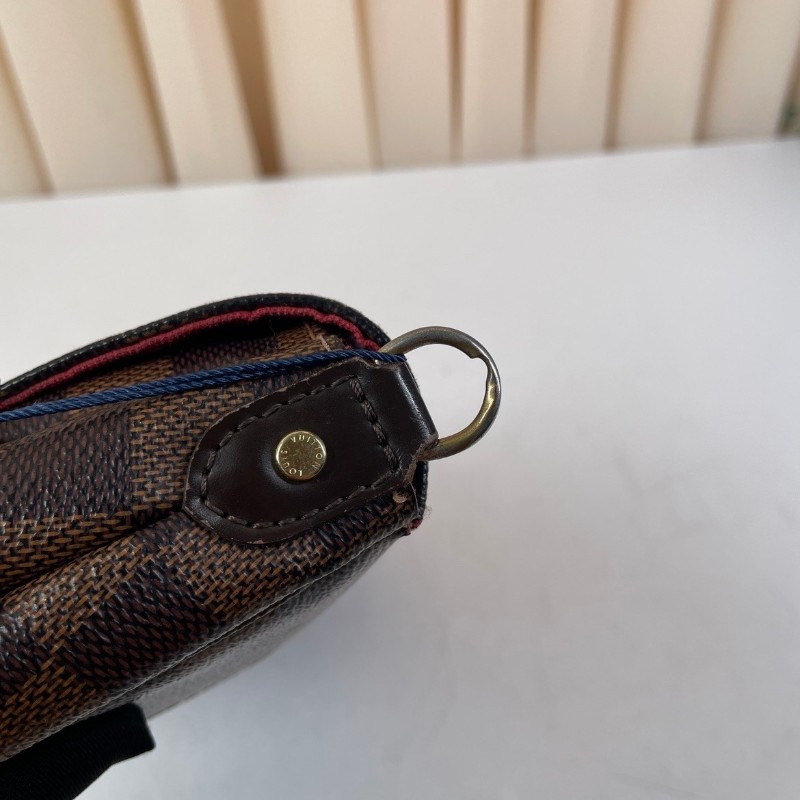 LV路易威登棕棋盤單肩腋下斜挎包 實用性高 搭配清冷風的棋盤格 知性而自我-18