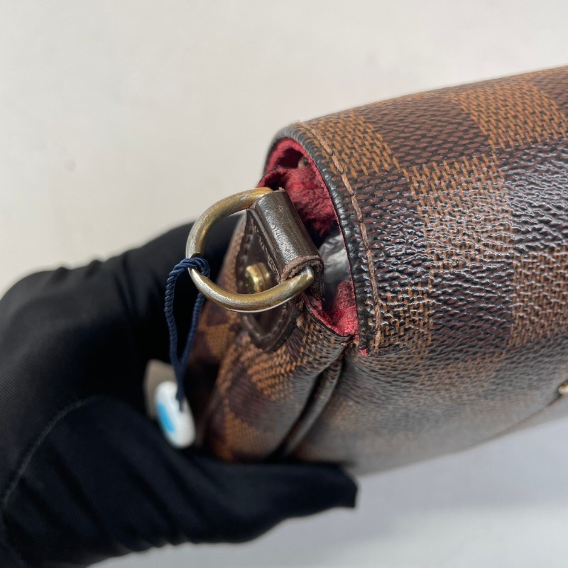 LV路易威登棕棋盤單肩腋下斜挎包 實用性高 搭配清冷風的棋盤格 知性而自我-22