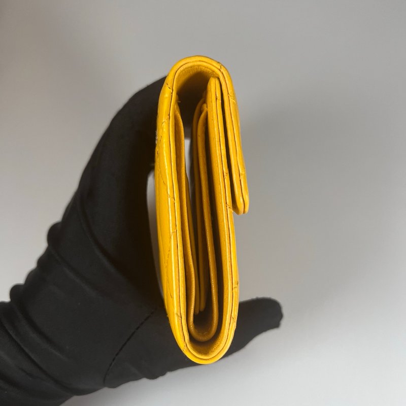 CHANEL CF三折短夾羊皮黃 保卡款22開-3