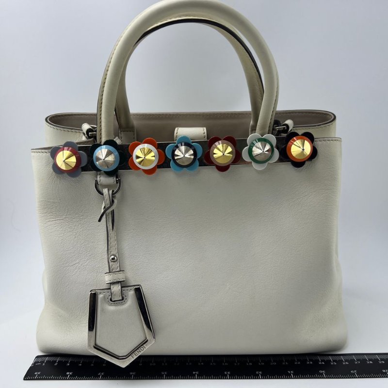 Fendi 2Jours Flowerland 花朵鉚釘手提包-9