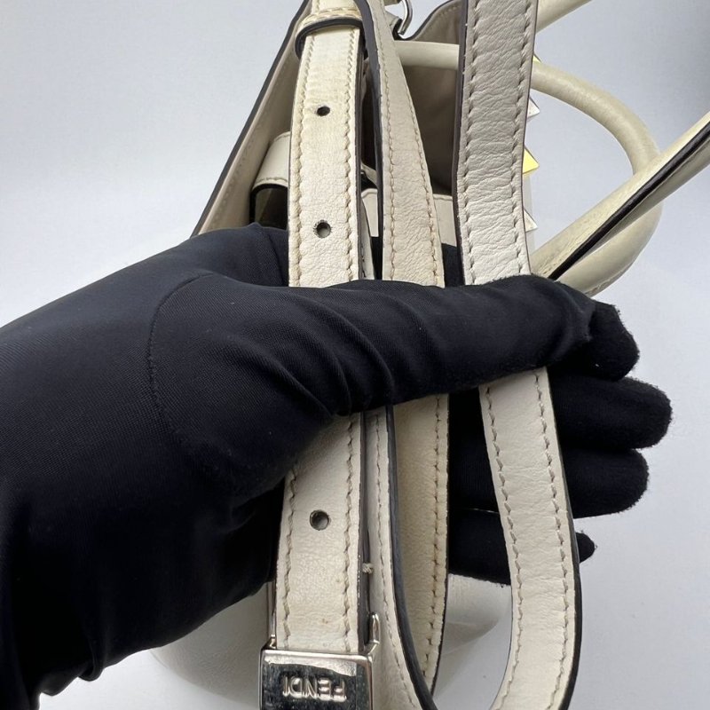 Fendi 2Jours Flowerland 花朵鉚釘手提包-29