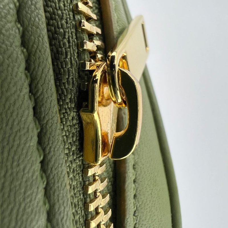 Celine Crécy 馬銜扣相機包-22