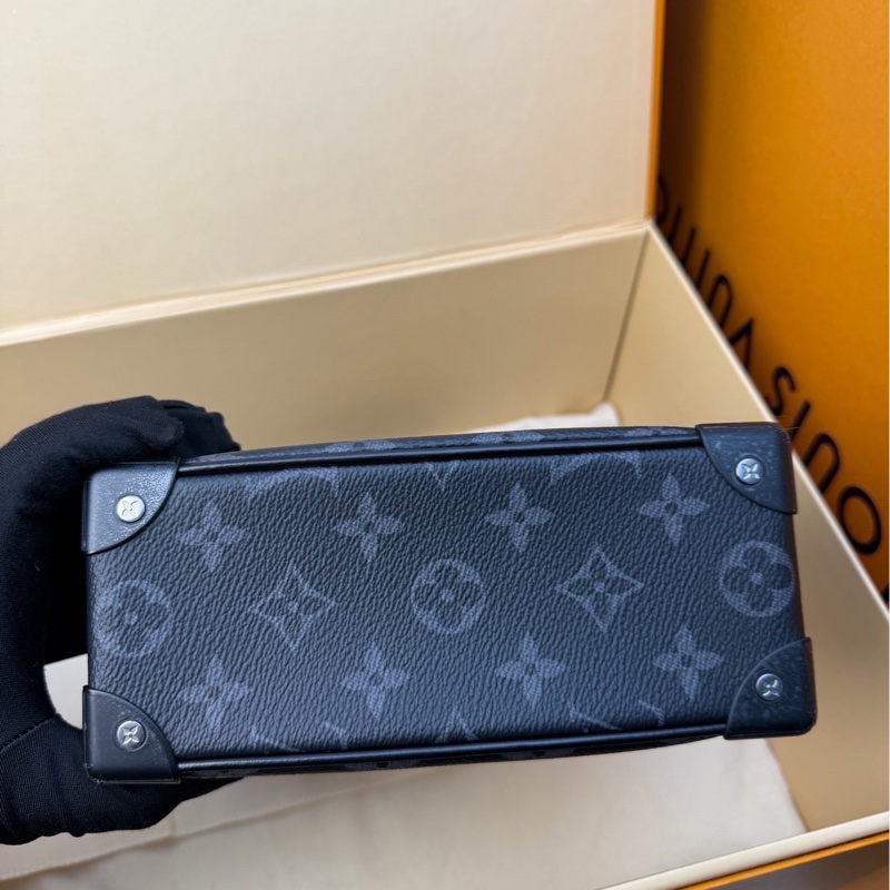 Lv/路易威登 LV soft trunk黑花 Trunk黑花盒子包-5
