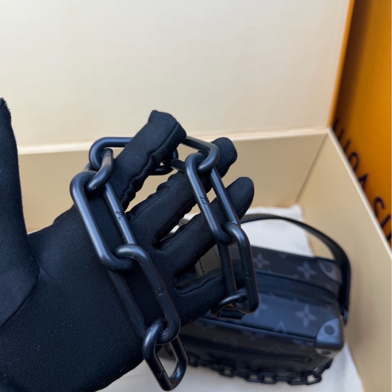 Lv/路易威登 LV soft trunk黑花 Trunk黑花盒子包-6