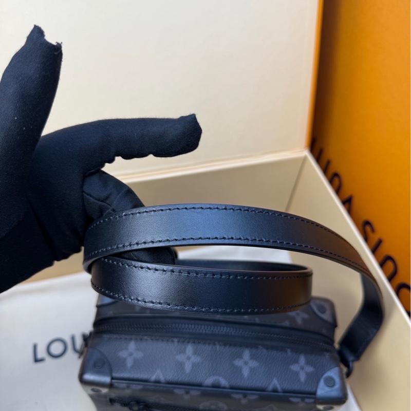 Lv/路易威登 LV soft trunk黑花 Trunk黑花盒子包-7