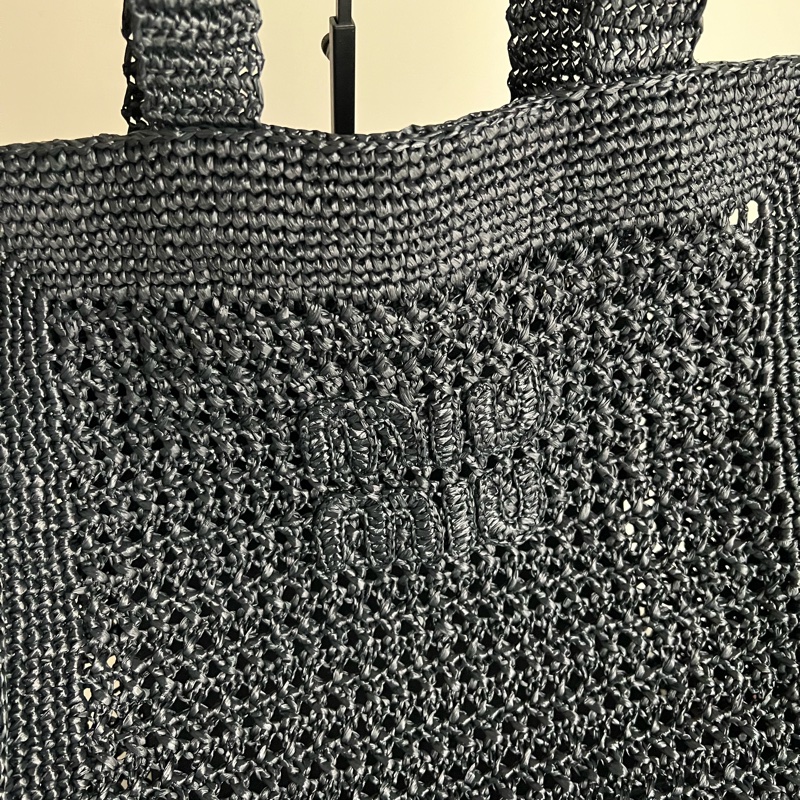 Miumiu黑色編織包-1