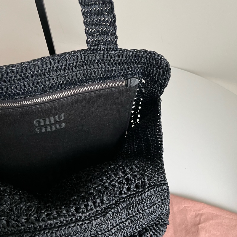 Miumiu黑色編織包-8