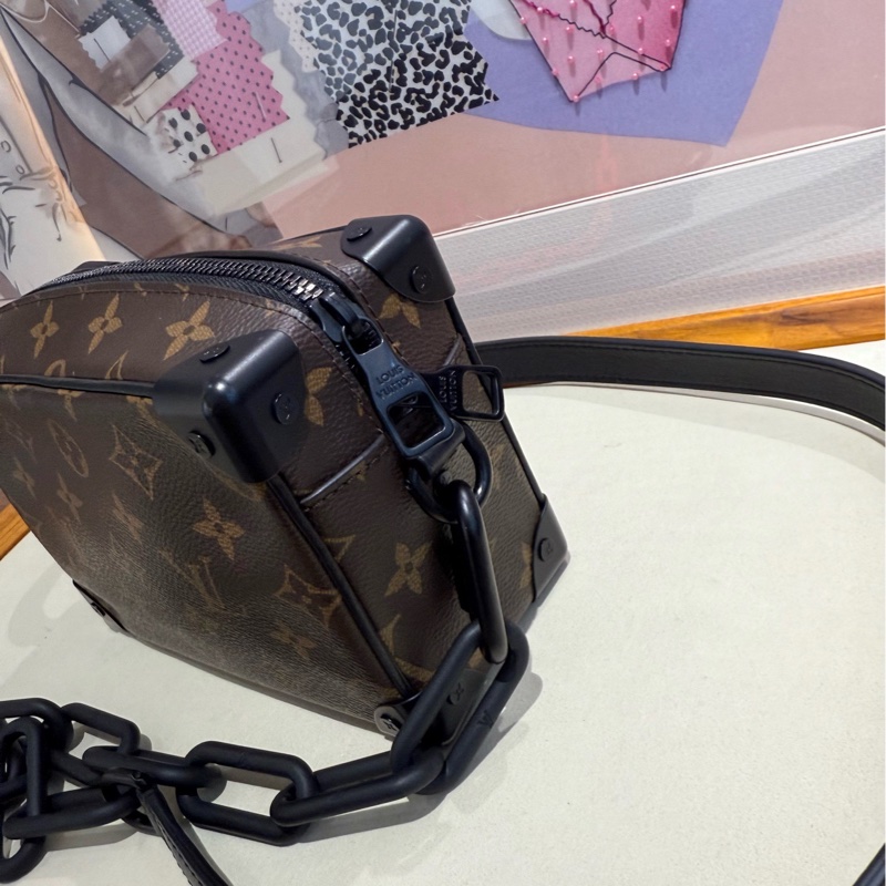 LV路易威登 棕色老花 mini soft trunk 軟盒子包-5