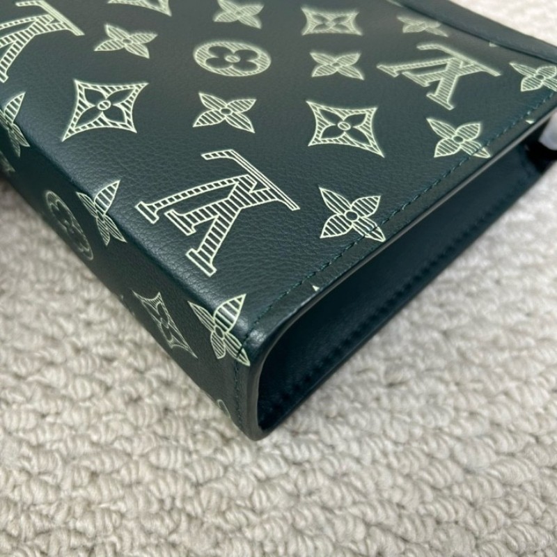 ghh hz LV路易威登深綠色Gaston二合一 老花滿印 可拆分使用 配肩帶和子袋 可單肩可斜挎 拉鍊順滑 內裡乾淨整潔 容量實用 日常通勤百搭-8