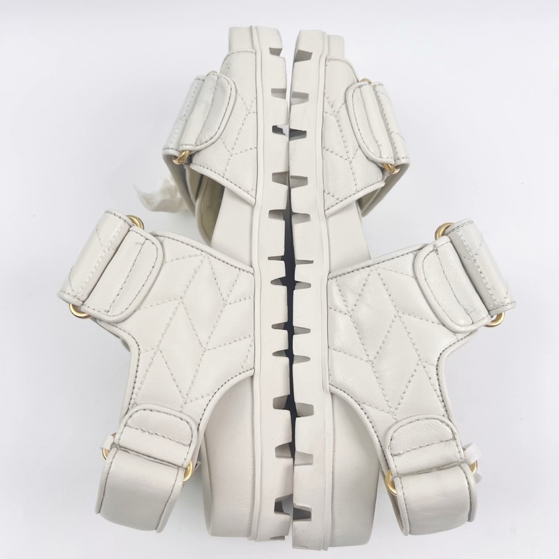 99新 僅穿一次 繆繆/Miu Miu 35碼 金標涼鞋 無附件-3