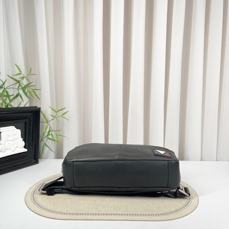 LV路易威登 限量美洲杯牛皮手提包斜挎包 小牛皮非常軟糯 容量適中 適合日常通勤使用 又酷又有型-2