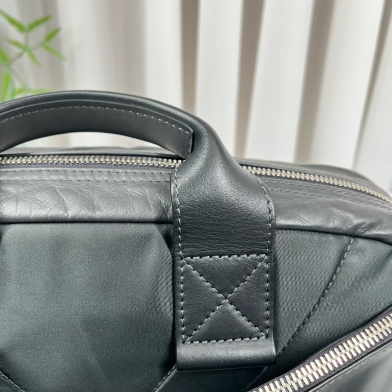 LV路易威登 限量美洲杯牛皮手提包斜挎包 小牛皮非常軟糯 容量適中 適合日常通勤使用 又酷又有型-22