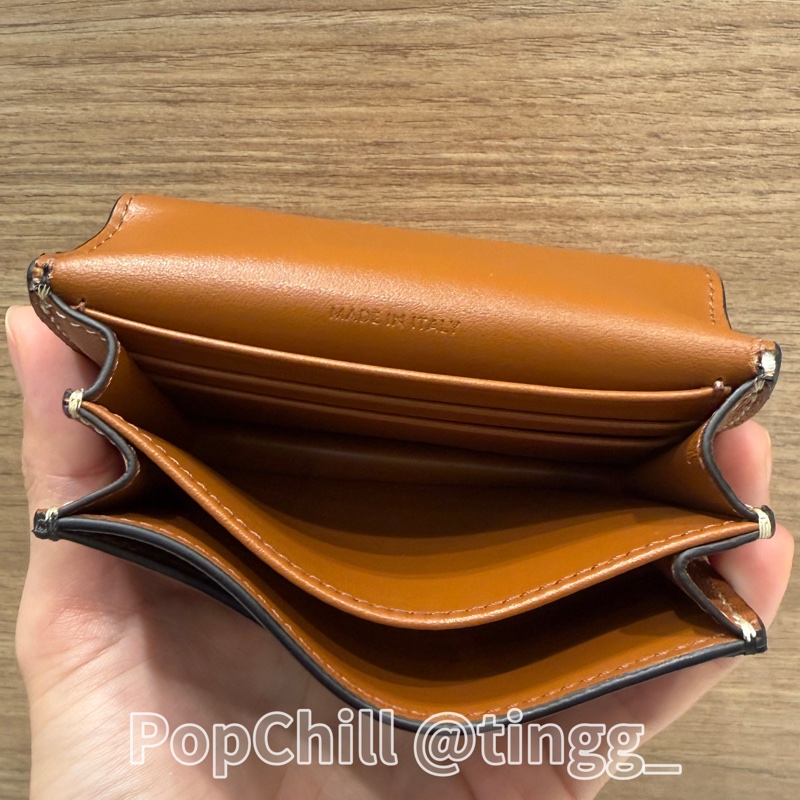 Celine 凱旋門印花PVC咖色牛皮Triomphe金釦下蓋卡片零錢包10M122DB7.04LU-3