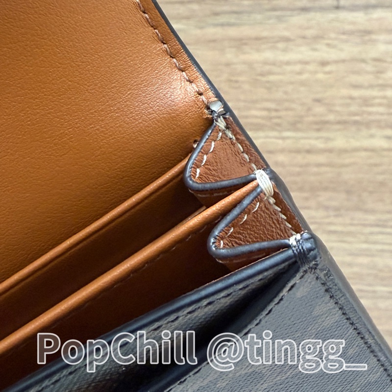 Celine 凱旋門印花PVC咖色牛皮Triomphe金釦下蓋卡片零錢包10M122DB7.04LU-17