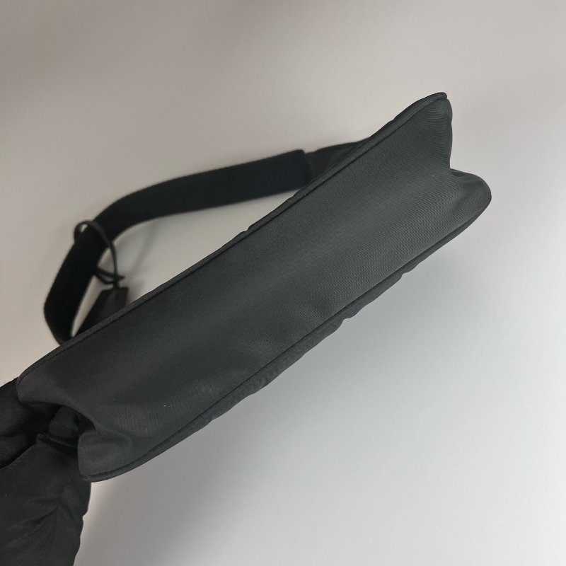 PRADA 1NE515 黑尼龍單肩HOBO包-4