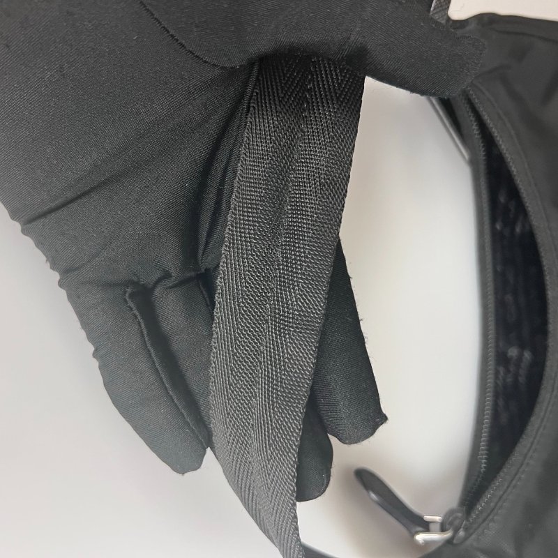 PRADA 1NE515 黑尼龍單肩HOBO包-7
