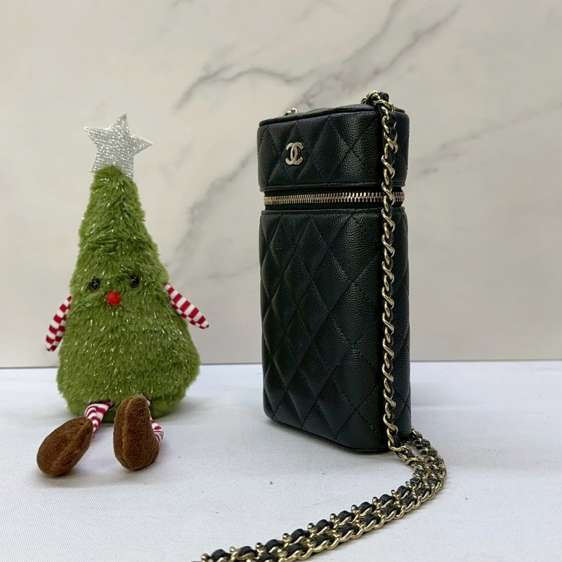 CHANEL 荔枝牛鏈帶手機包-2