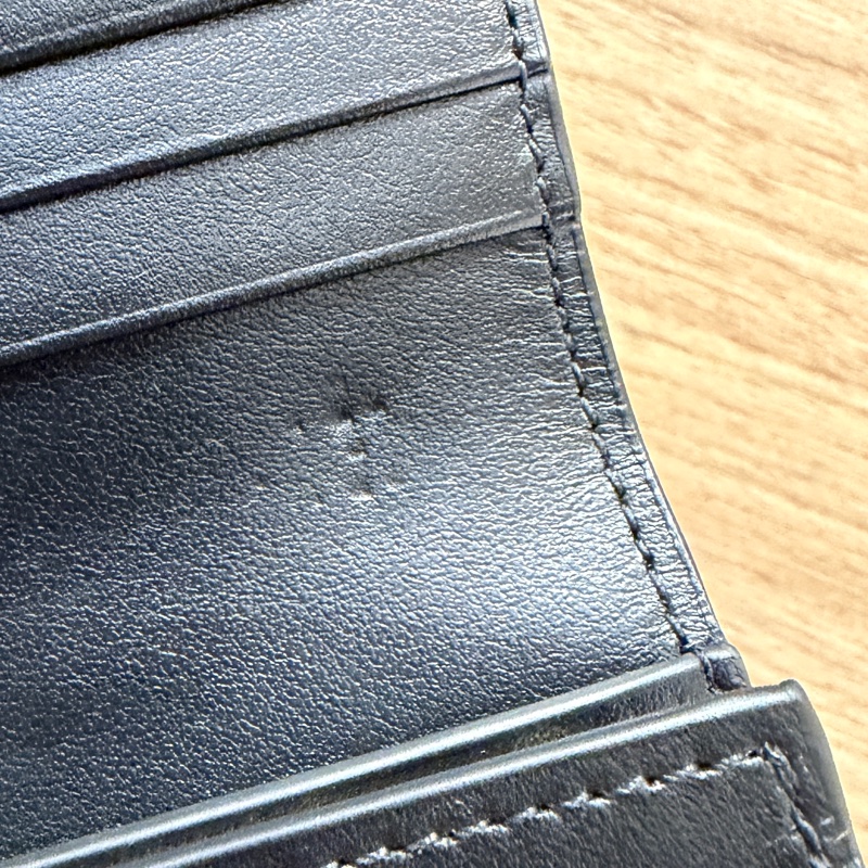 Celine 凱旋門黑牛皮Triomphe金釦下蓋5卡短夾零錢包10K623DPV.38NO-8