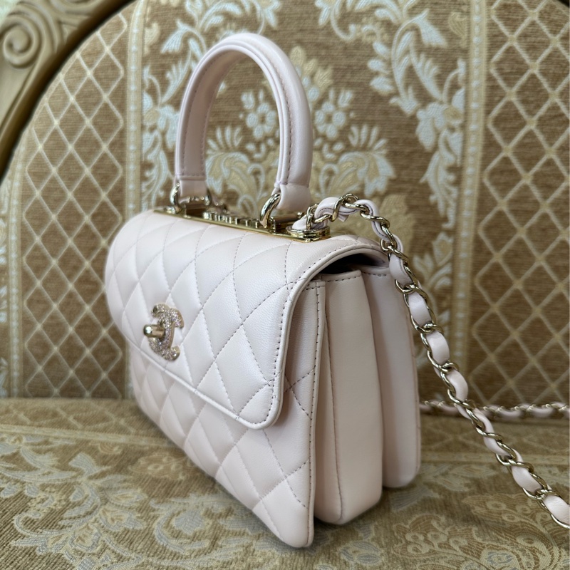 Chanel 粉羊皮菱格粉鑽淡金釦Mini Trendy CC手提斜背包 AS4654-3